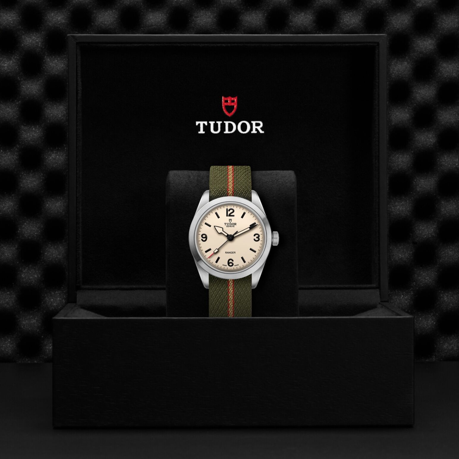 TUDOR Ranger 39mm steel case, satin finish - M79950-0011 at Underwood Jewelers