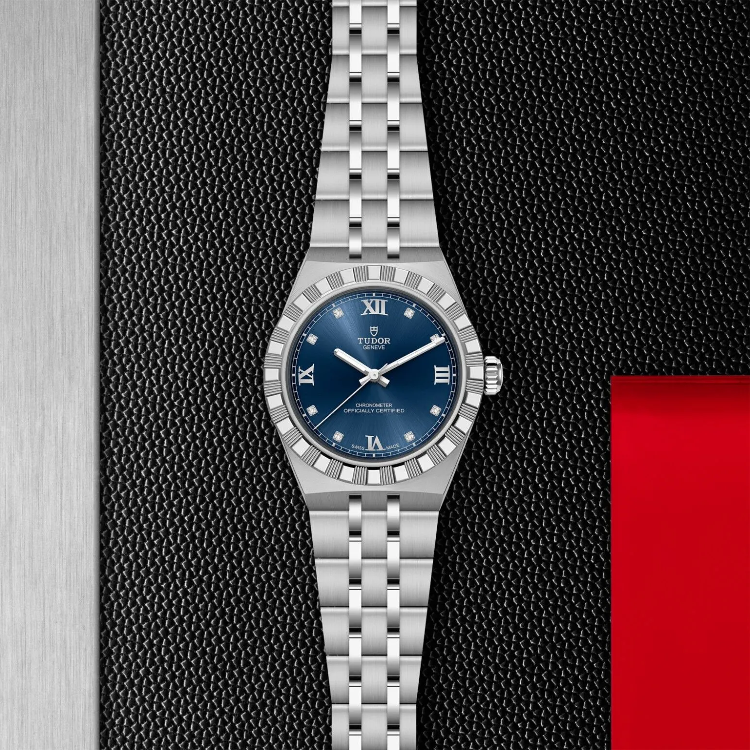 TUDOR Royal 30mm stainless steel case with polished and satin finish - M2830A1A0-0001 at Underwood Jewelers