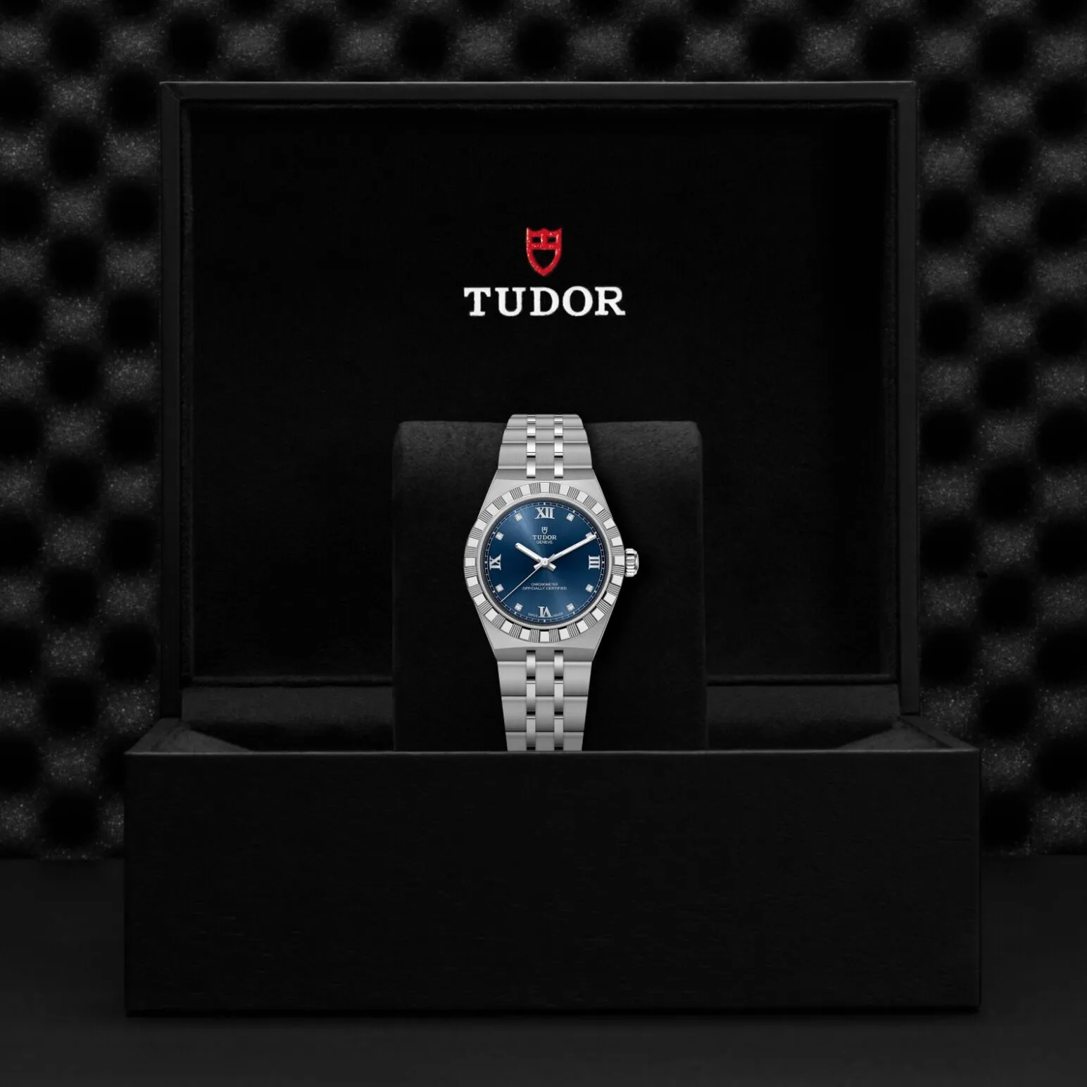 TUDOR Royal 30mm stainless steel case with polished and satin finish - M2830A1A0-0001 at Underwood Jewelers