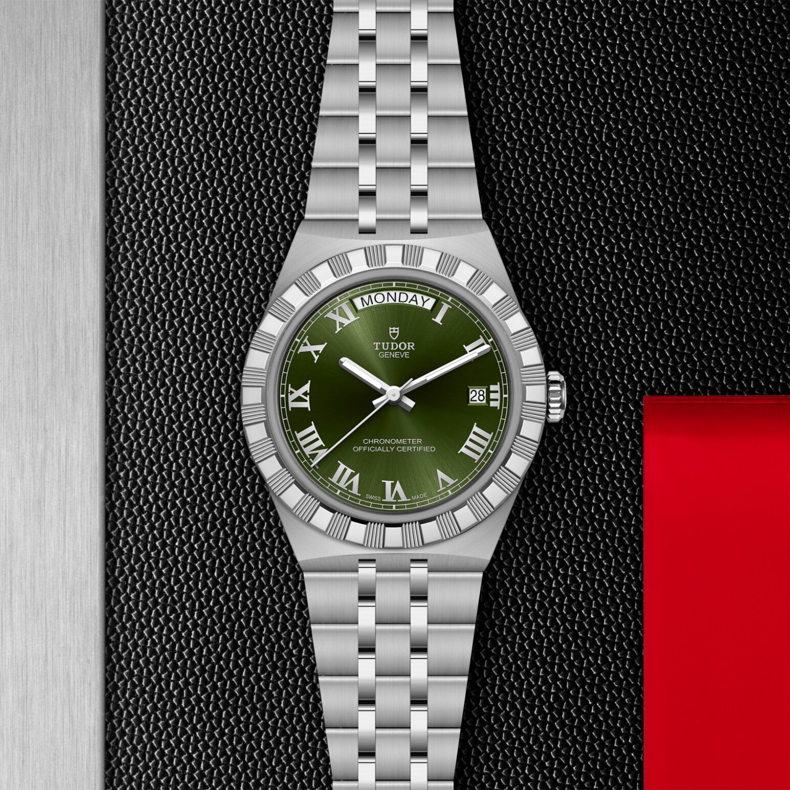 TUDOR Royal 40mm stainless steel case with polished and satin finish - M2840D1A0-0003 at Underwood Jewelers