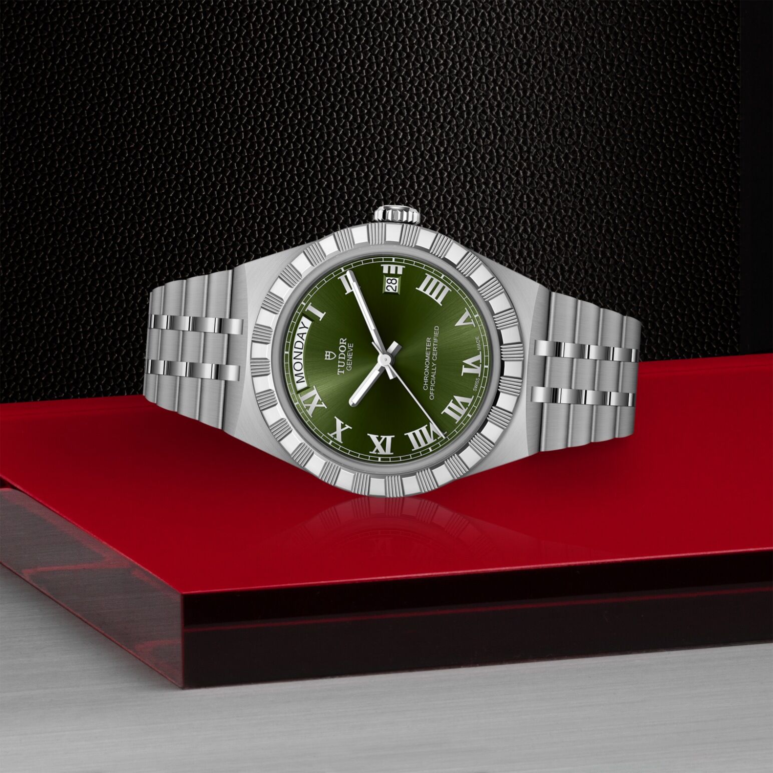 TUDOR Royal 40mm stainless steel case with polished and satin finish - M2840D1A0-0003 at Underwood Jewelers