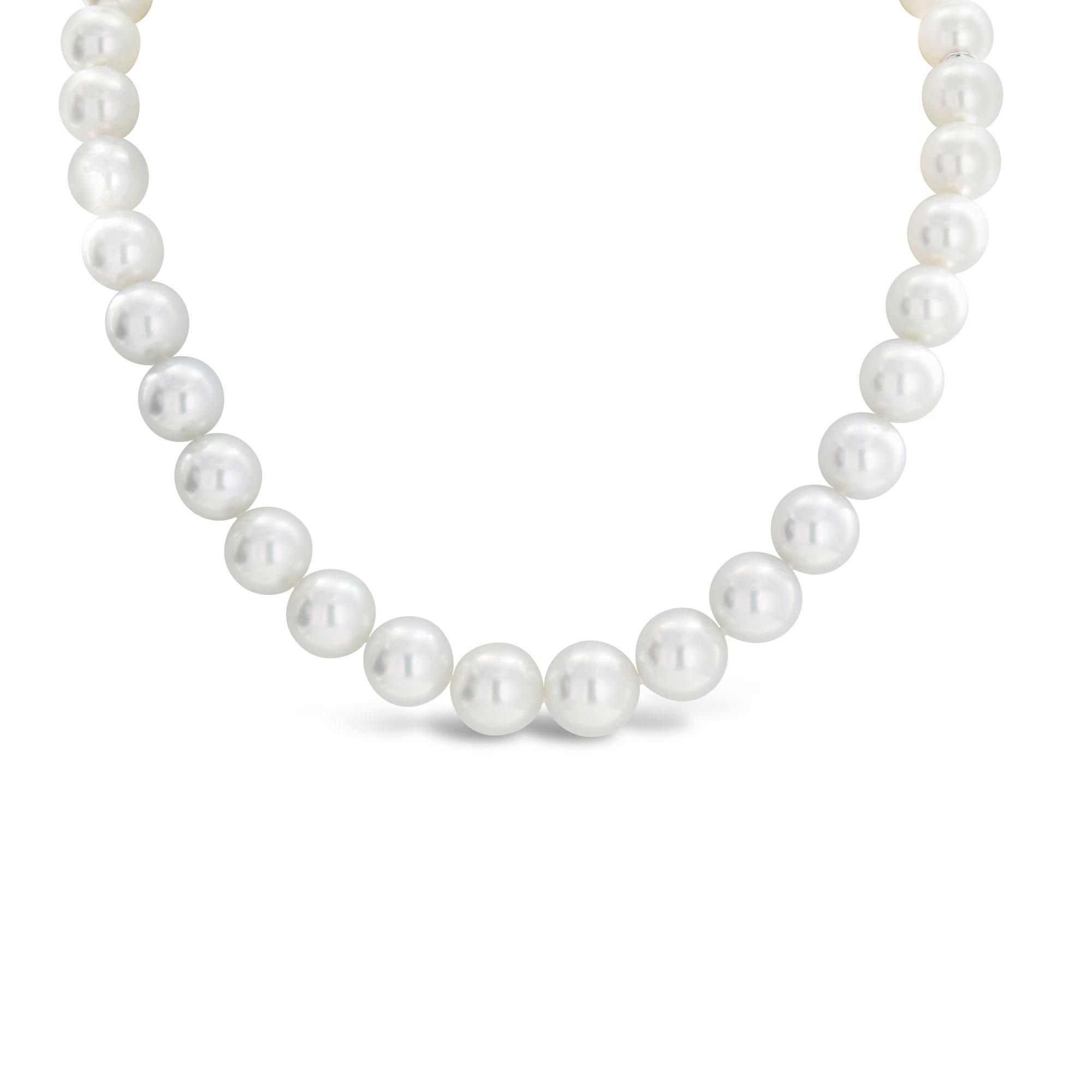 White South Sea Pearl Necklace
