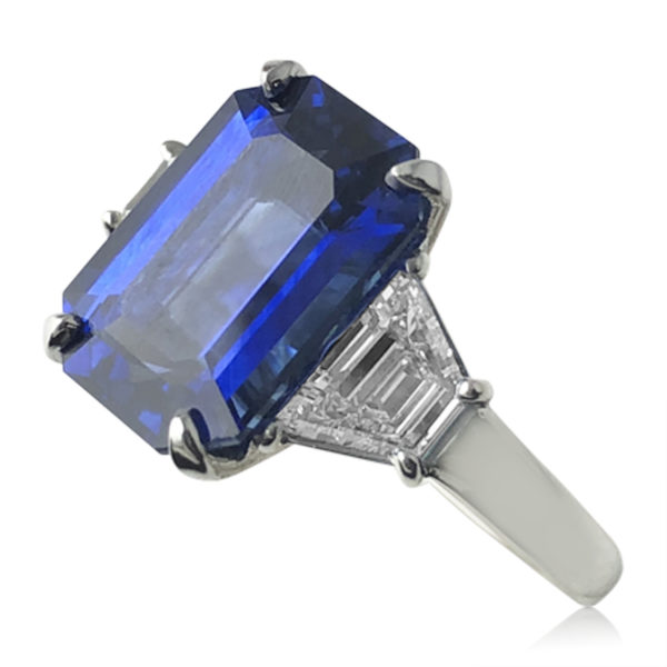 5.82ct. Sapphire and Diamond Ring