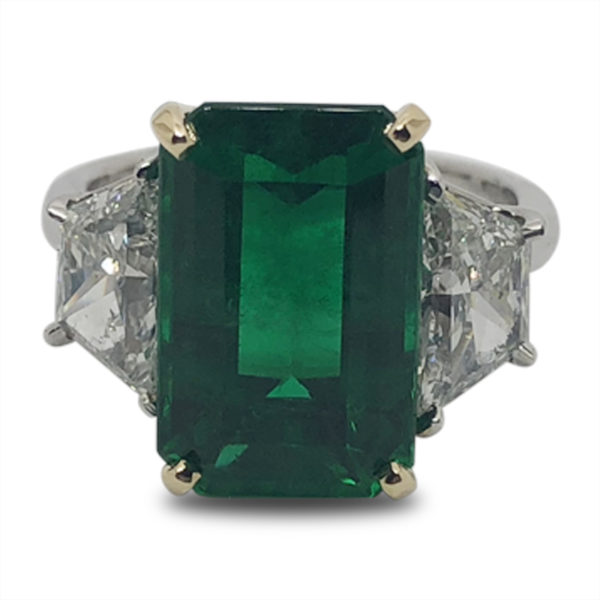 6.35ct. Emerald & Diamond Ring