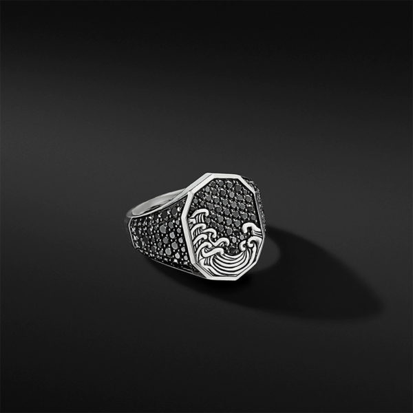 WAVES SIGNET RING WITH PAVÉ BLACK DIAMONDS