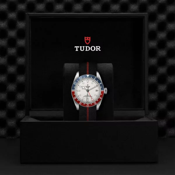 TUDOR Black Bay GMT 41mm steel case with polished and satin finish - M79830RB-0012 at Underwood Jewelers