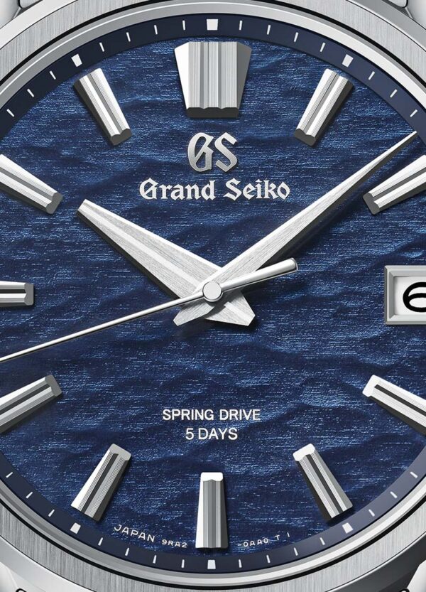 Spring Drive 5 Days SLGA019