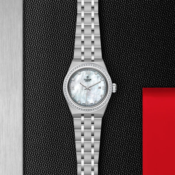 TUDOR Royal 28mm steel case with polished and satin finish - M28320-0001 at Underwood Jewelers