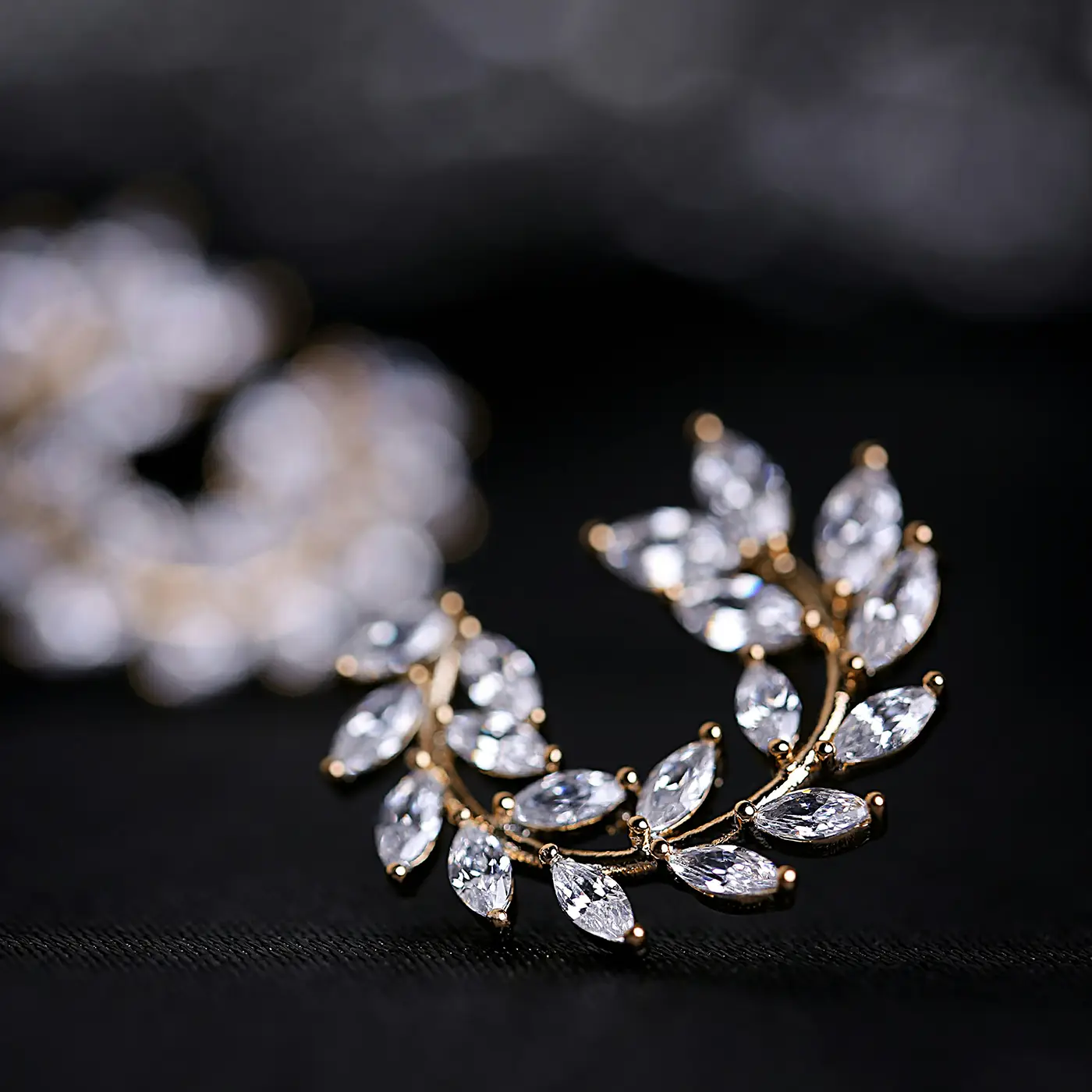 https://www.underwoodjewelers.com/wp-content/uploads/2024/07/stayupdated.webp