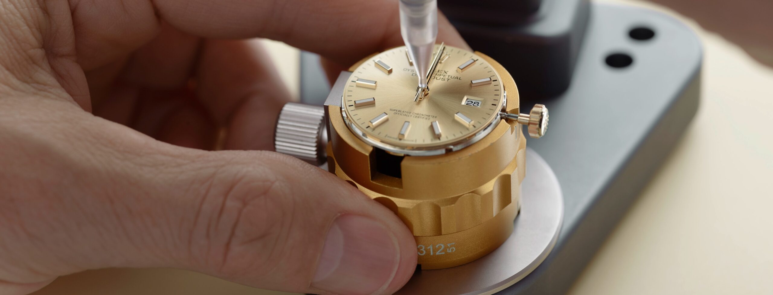 Rolex Servicing Procedure - Underwood Jewelers
