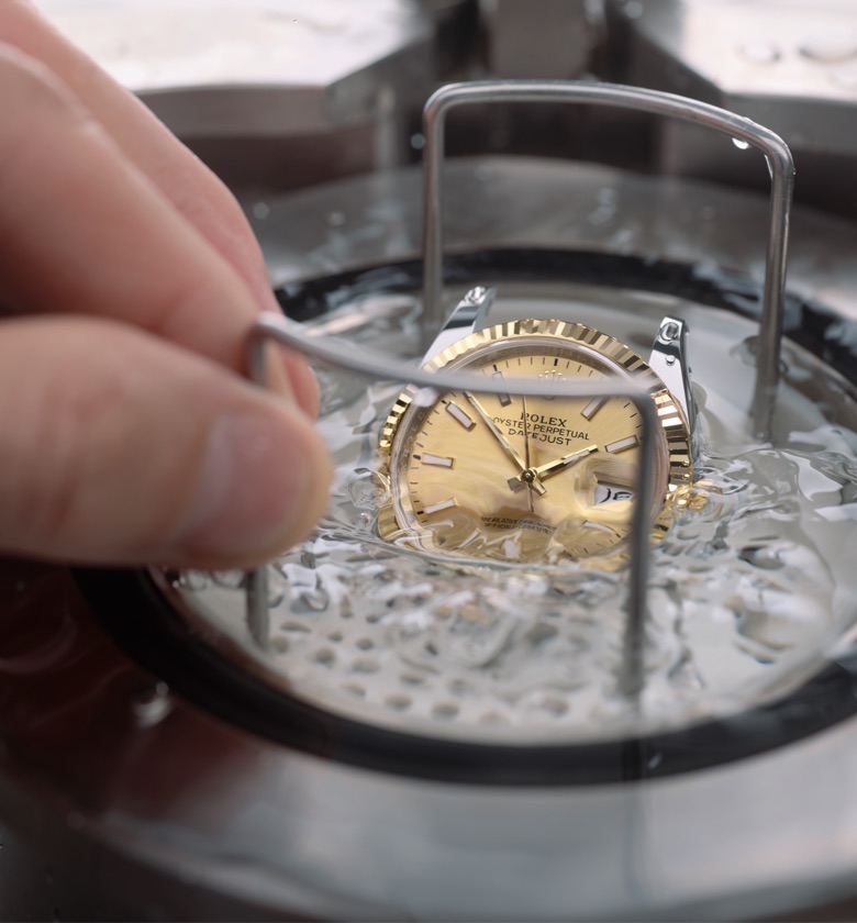 Rolex Servicing Procedure - Underwood Jewelers