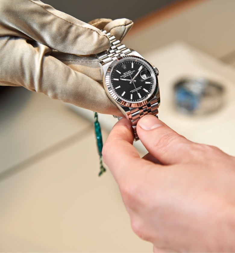 Rolex Servicing Procedure - Underwood Jewelers