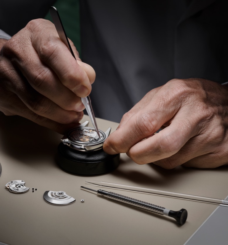 Rolex Servicing Procedure - Underwood Jewelers