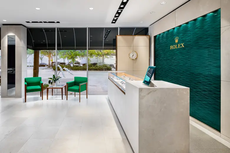 discover our luxury rolex showroom - underwood jewelers