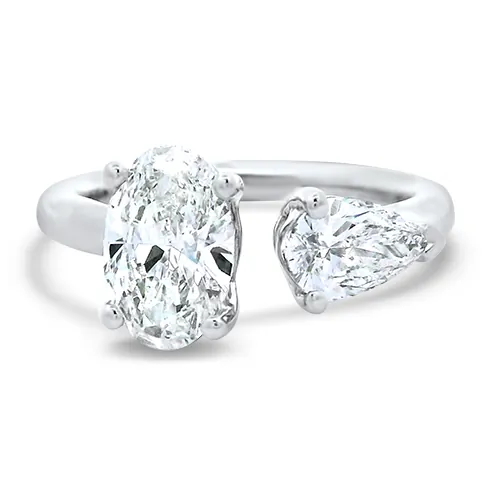 1.20ct Oval & 0.51ct Pear Shape “Toi Et Moi” Diamond Ring