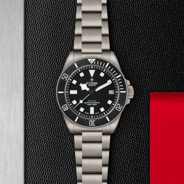 43mm Pelagos Ultra