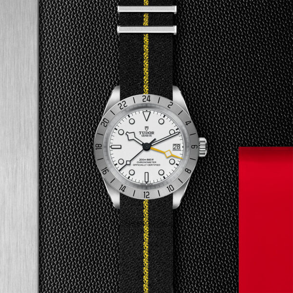 BLACK BAY PRO, 39mm steel case, Black fabric strap with yellow band