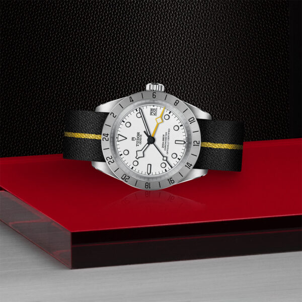BLACK BAY PRO, 39mm steel case, Black fabric strap with yellow band