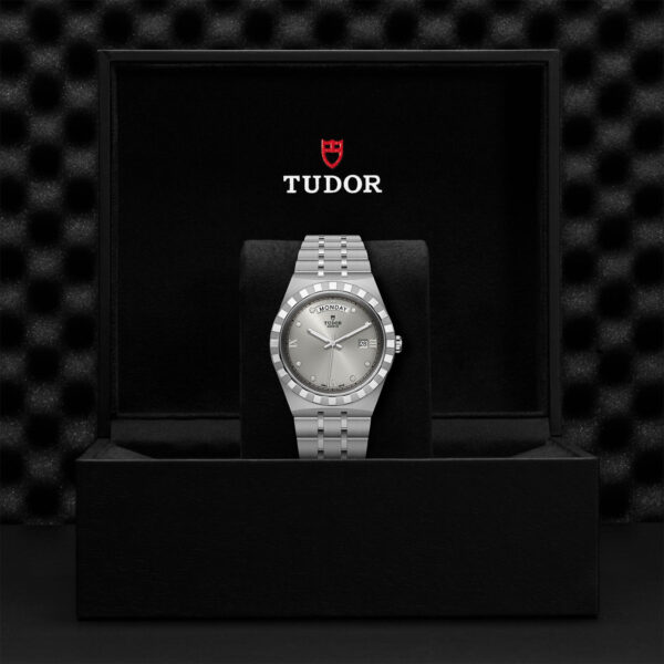 TUDOR Royal, 41mm Steel Case, Diamond-set Dial