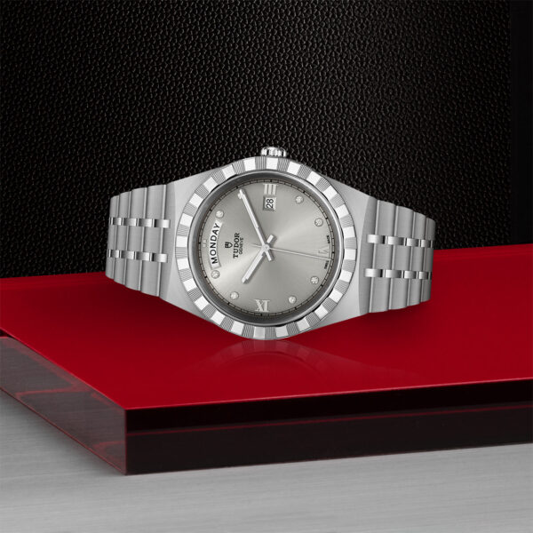 TUDOR Royal, 41mm Steel Case, Diamond-set Dial