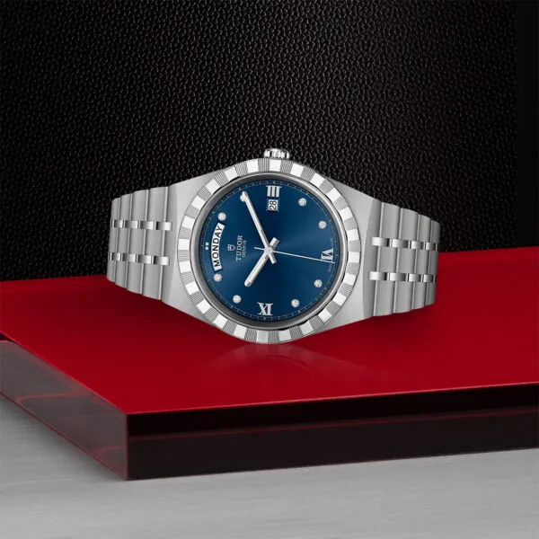 TUDOR Royal, 41mm Steel Case, Diamond-set Dial