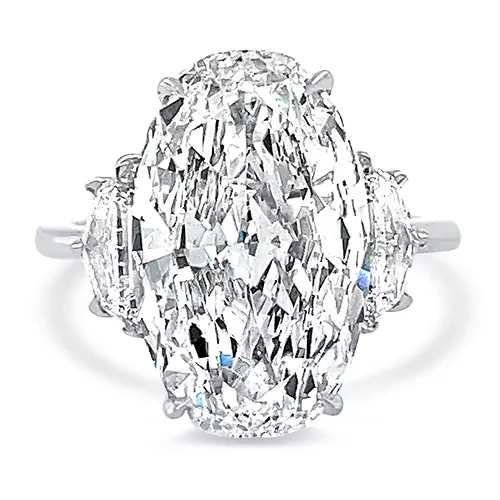7.01CT OVAL KIPEKEE DIAMOND RING