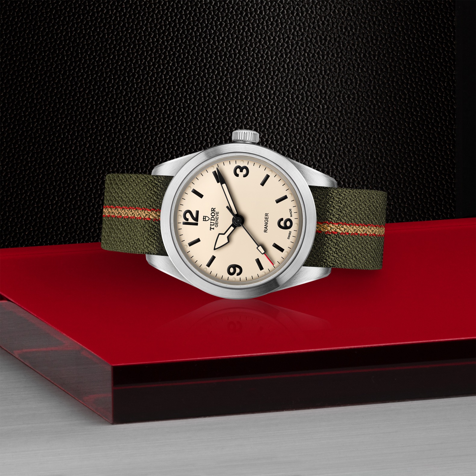 39mm TUDOR Ranger Beige Dial & Fabric Strap
