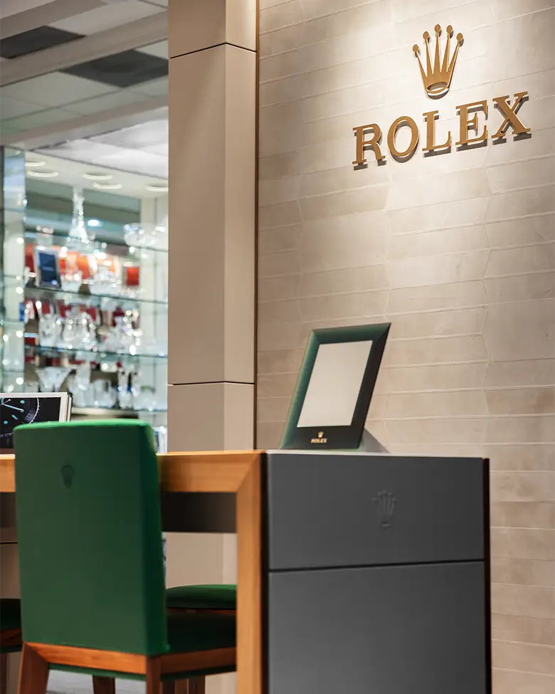 discover our luxury rolex showroom - underwood jewelers